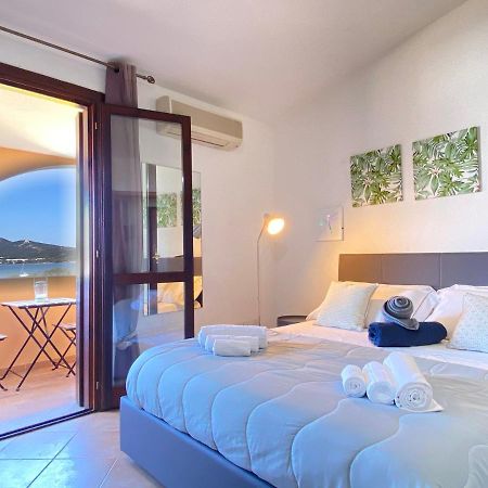 Homey Experience - Navy Sea View Apartments 올비아 외부 사진