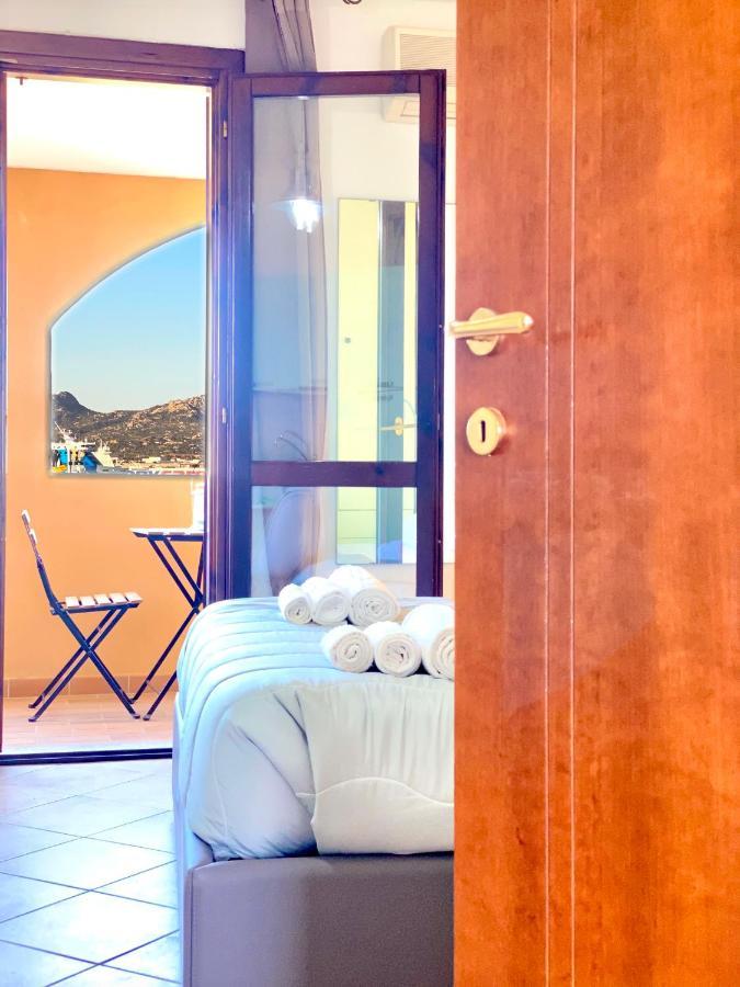 Homey Experience - Navy Sea View Apartments 올비아 외부 사진